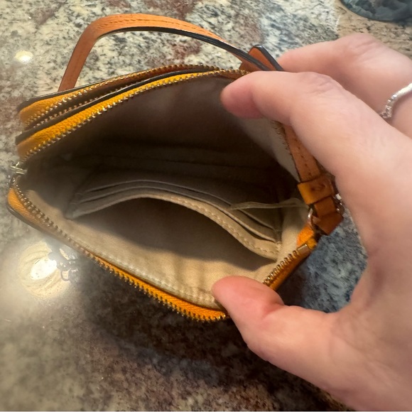 Coach wristlet with card holders - Picture 4 of 5